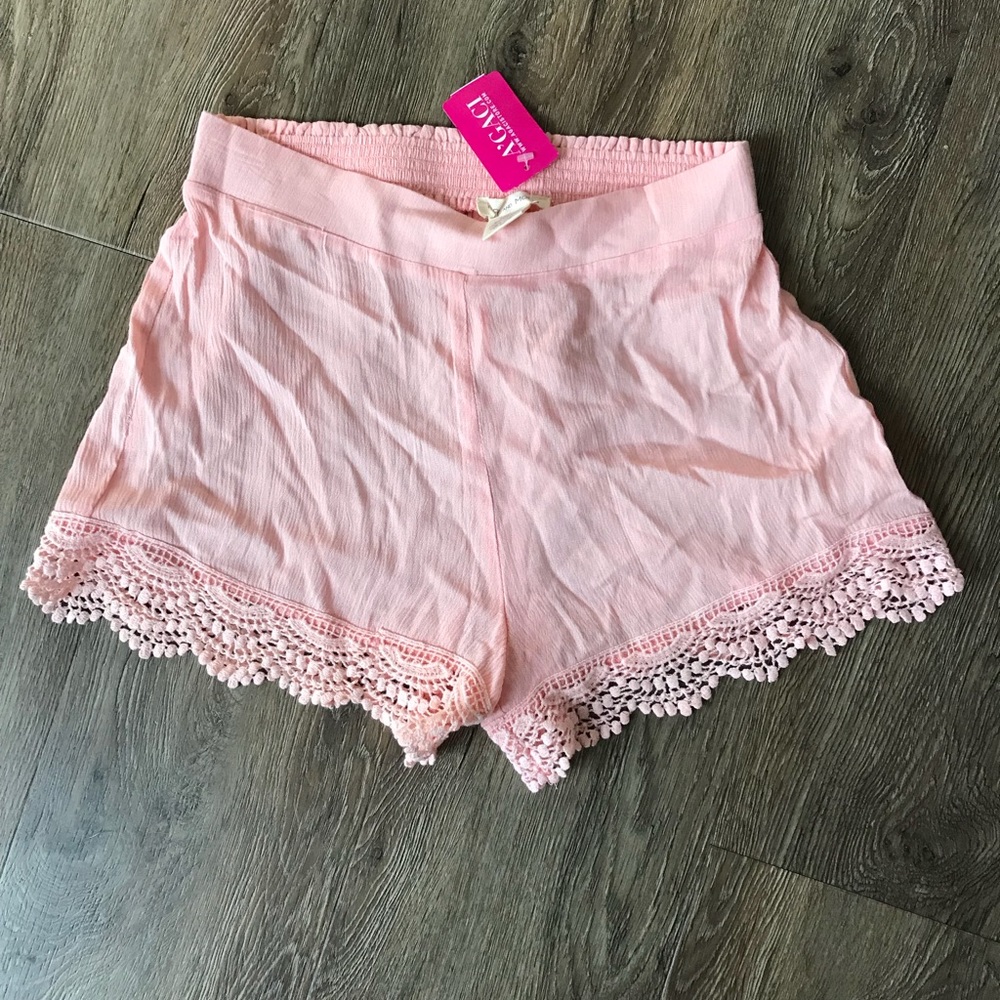 *Final Price* Woman’s Shorts
